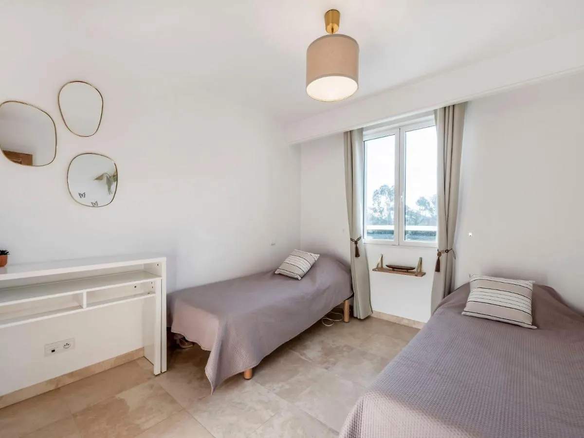 Apartment Le Domaine De La Baie-1 By Interhome Cavalaire-sur-Mer France